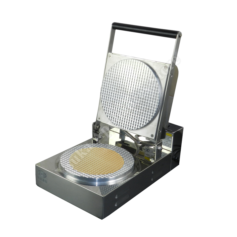 Macchina Elettrica per Coni Cr - Ice Cream Maker Electric recensione e prezzo